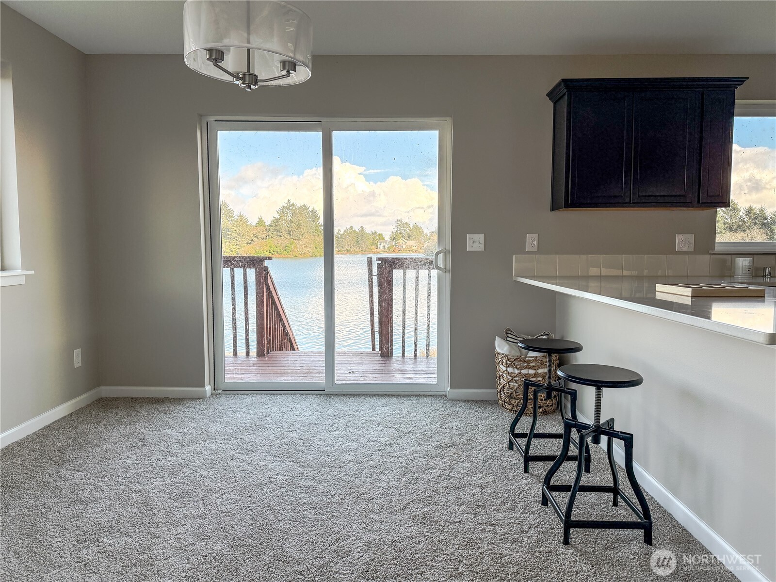 584 Mount Olympus Avenue SE, Ocean Shores, WA 98569