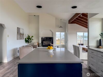 586 Mount Olympus Avenue SE, Ocean Shores, WA 98569 - Photo 7