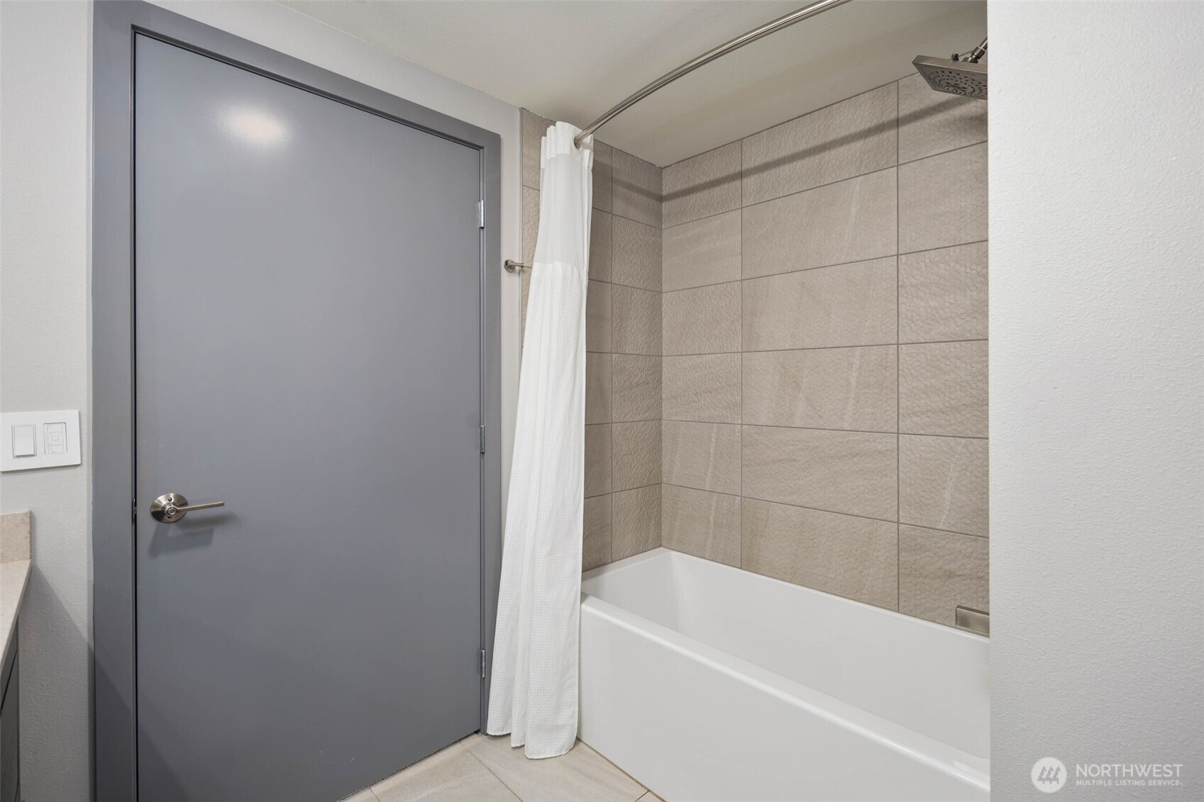 11903 NE 128th Street #519, Kirkland, WA 98034