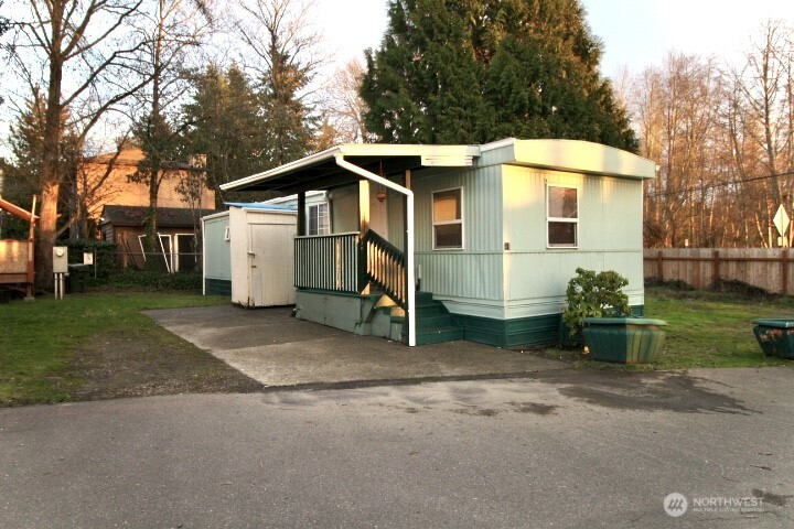 2424 S 260th Street #45, Kent, WA 98032