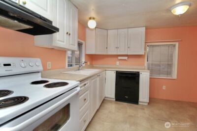 2424 S 260th Street #45, Kent, WA 98032 - Photo 26
