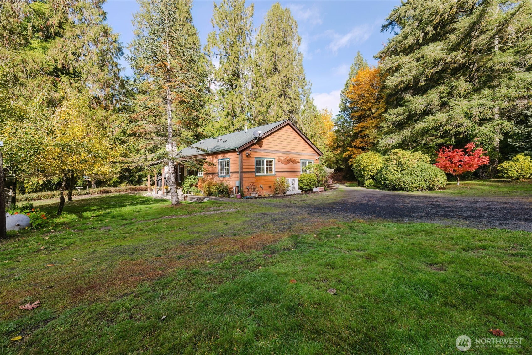17717 E State Route 3 , Allyn, WA 98524-1415