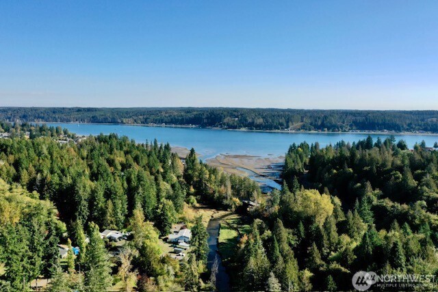 17717 E State Route 3 , Allyn, WA 98524-1415