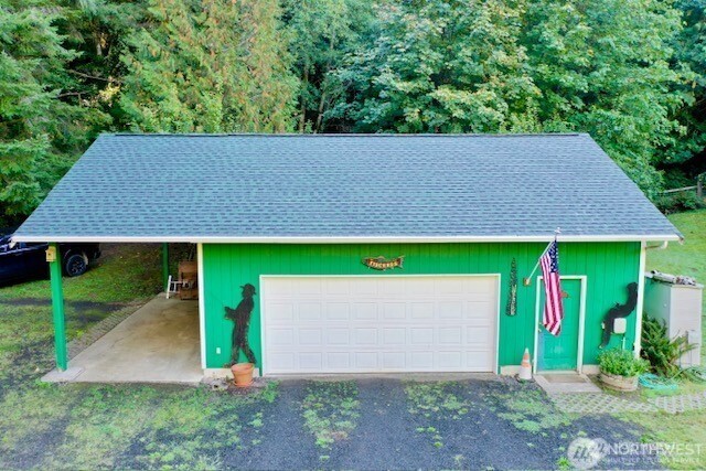 17717 E State Route 3 , Allyn, WA 98524-1415
