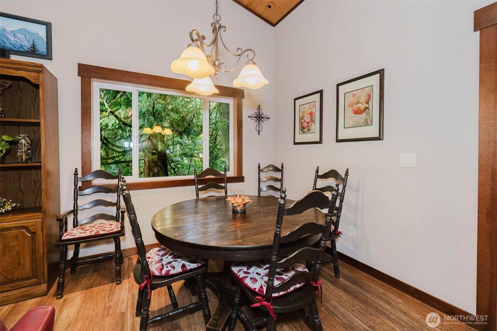 17717 E State Route 3 , Allyn, WA 98524-1415