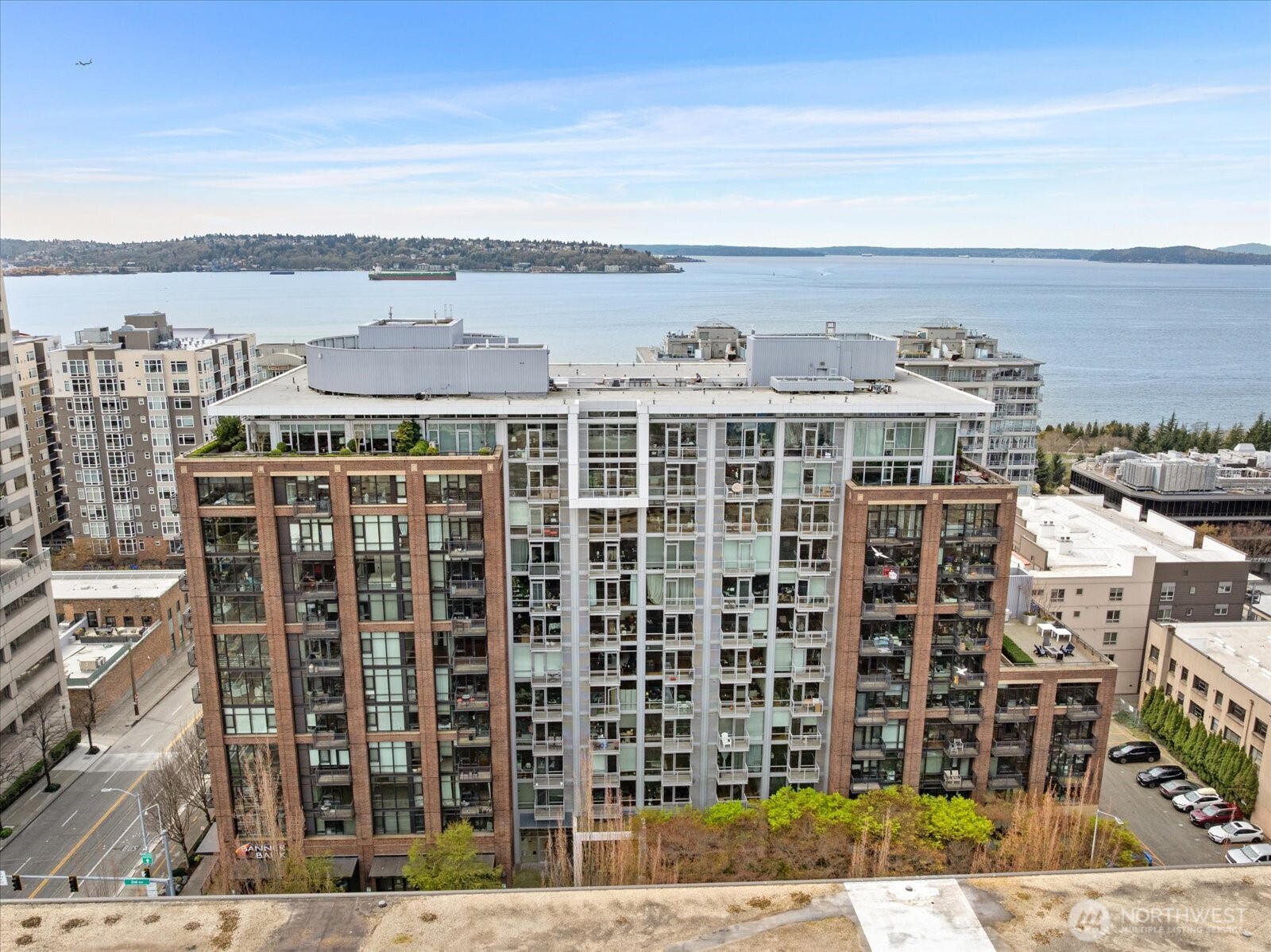 2911 2nd Avenue #404, Seattle, WA 98121