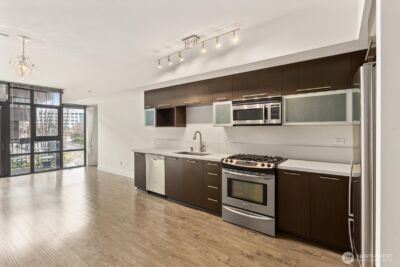 2911 2nd Avenue #404, Seattle, WA 98121 - Photo 6