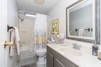 517 NW Silver Meadow Lane , Bremerton, WA 98311 - Photo 18