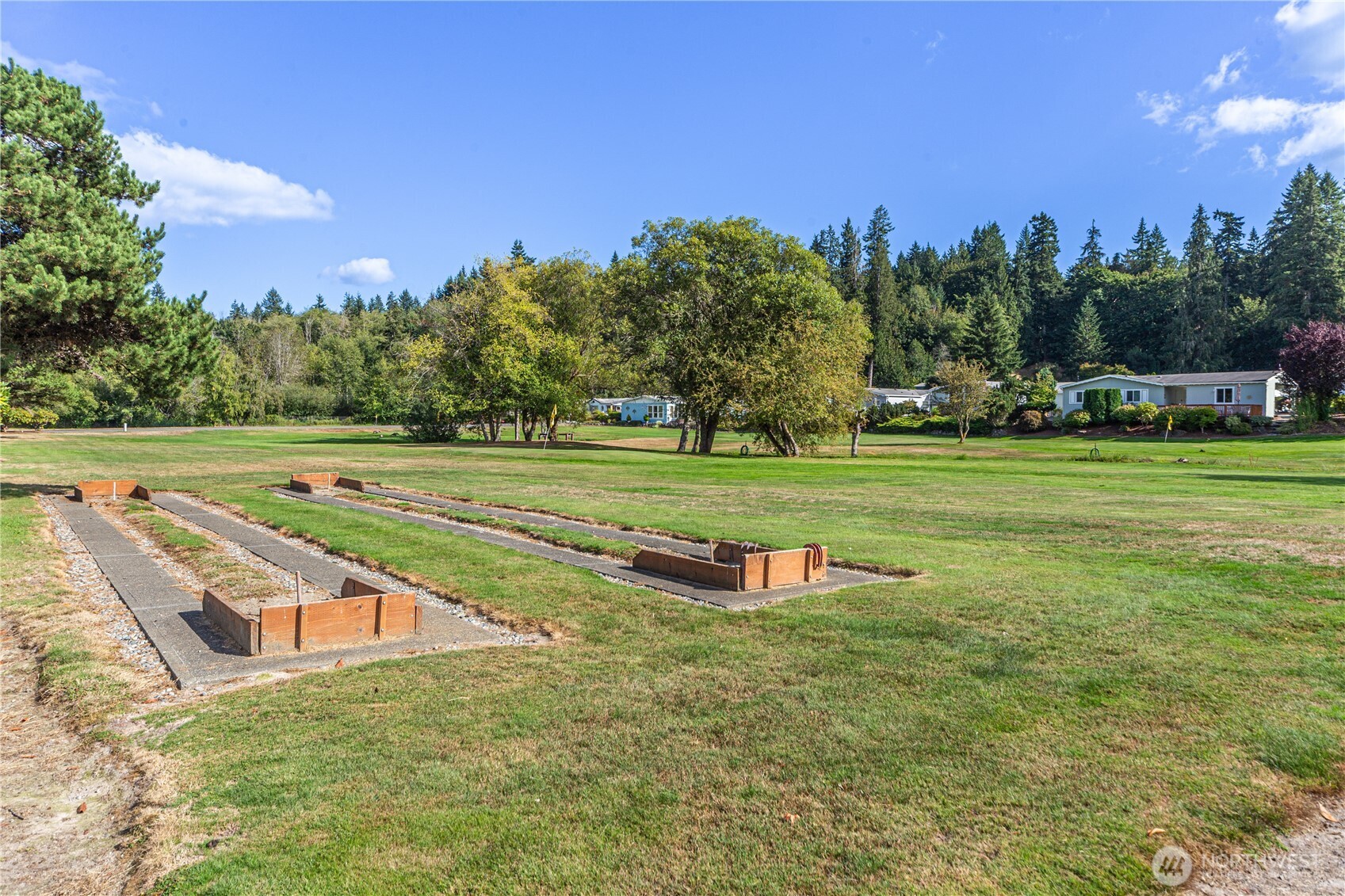 517 NW Silver Meadow Lane , Bremerton, WA 98311