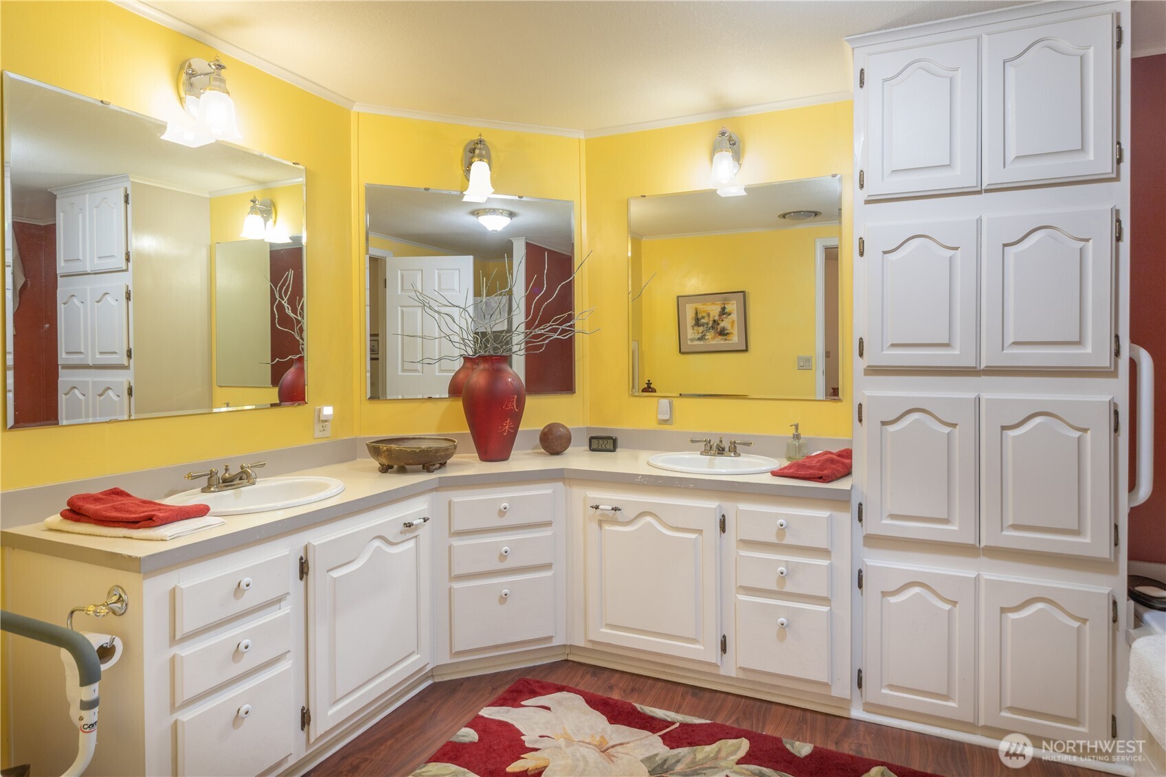 6680 NE Aquarius Lane , Bremerton, WA 98311