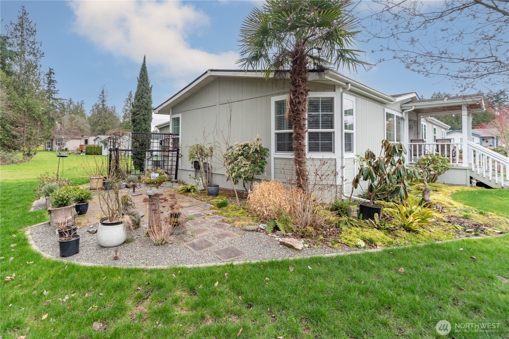 6680 NE Aquarius Lane , Bremerton, WA 98311