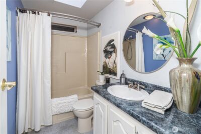 6680 NE Aquarius Lane , Bremerton, WA 98311 - Photo 20