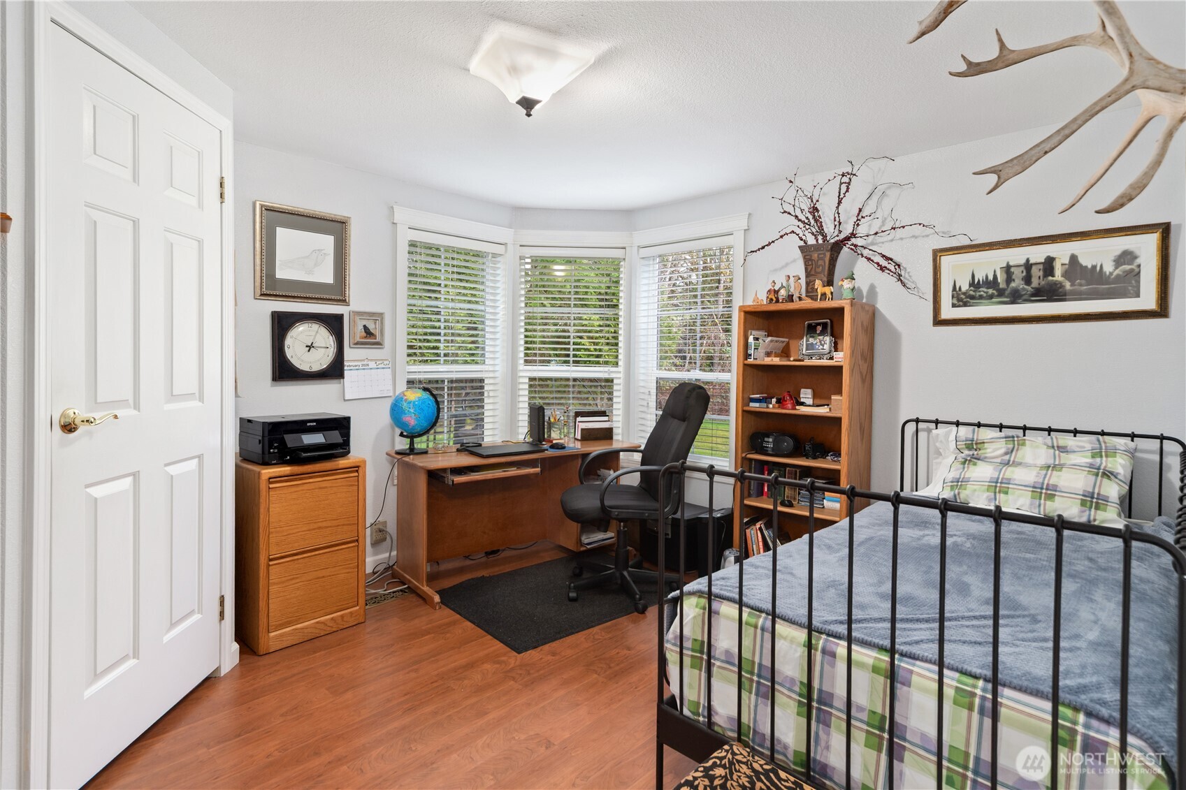 6680 NE Aquarius Lane , Bremerton, WA 98311