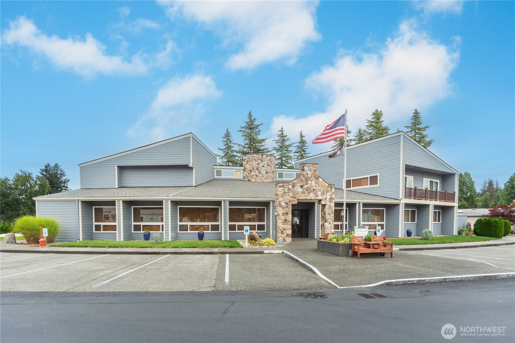 6680 NE Aquarius Lane , Bremerton, WA 98311