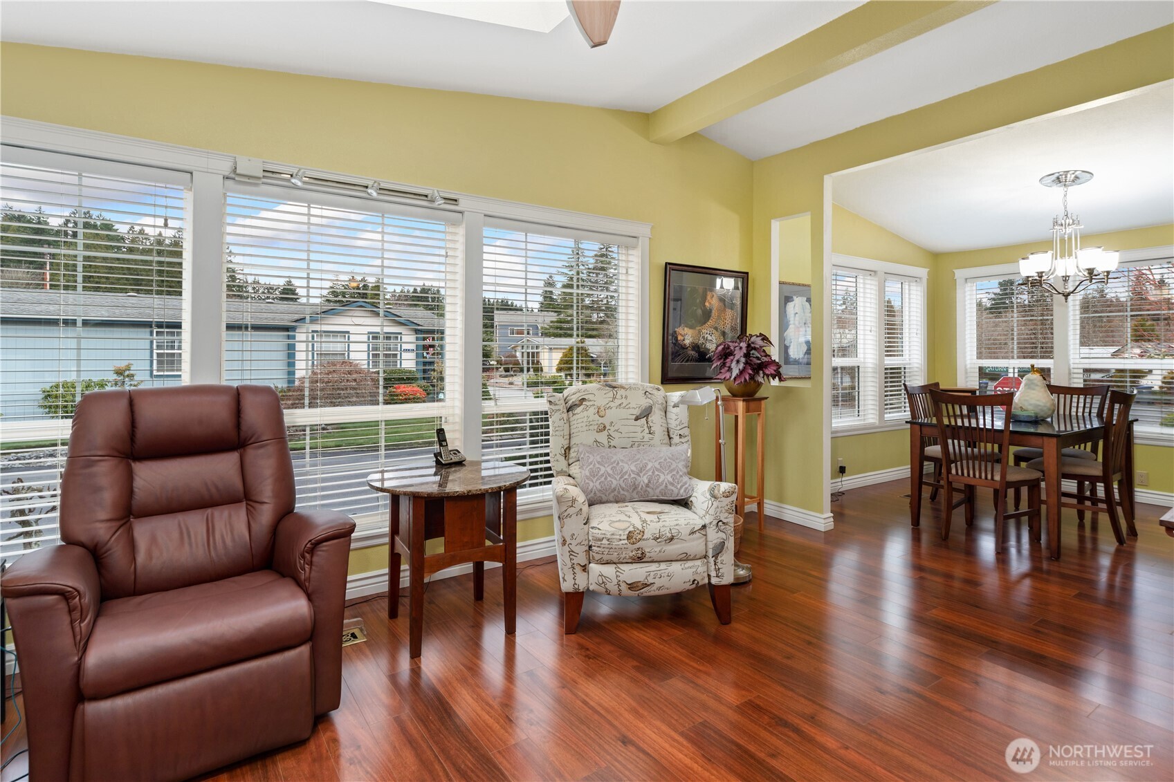 6680 NE Aquarius Lane , Bremerton, WA 98311