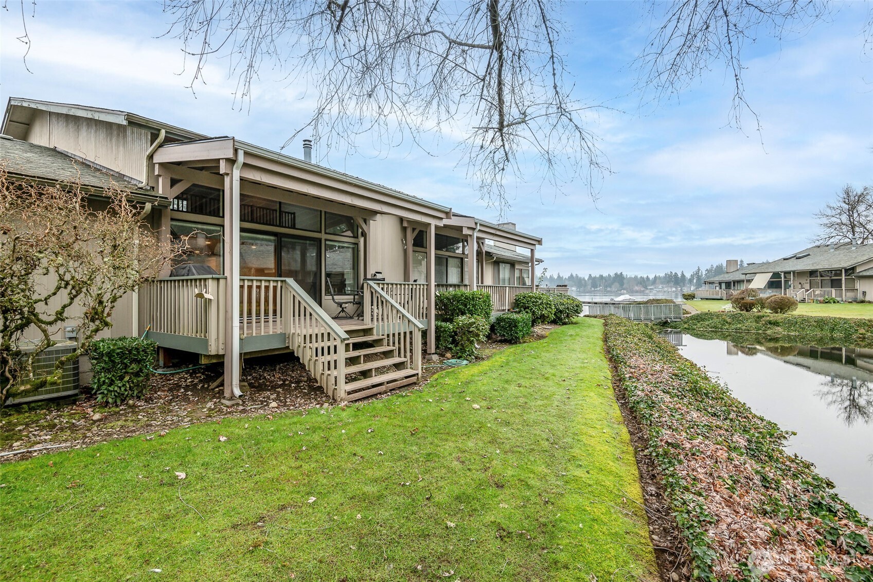 17303 Spanaway Loop Road S #27, Spanaway, WA 98387-9125