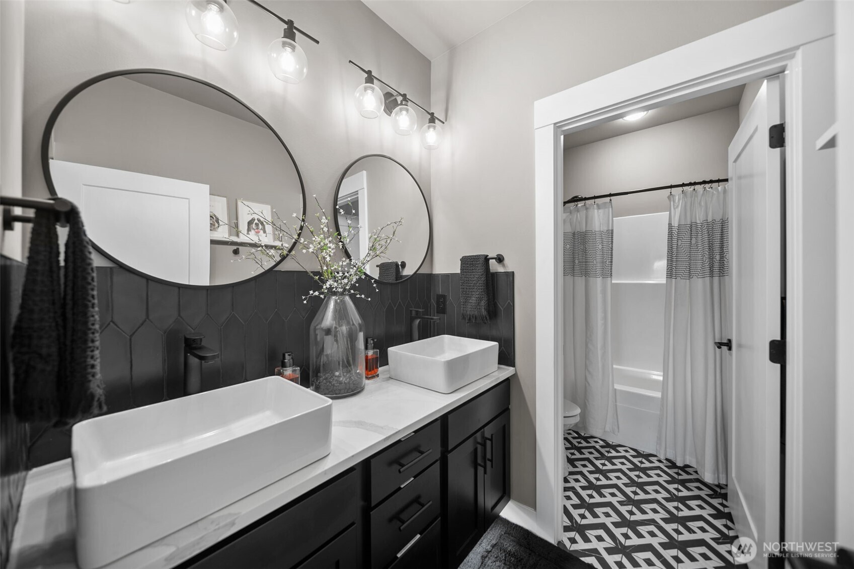 1014 Racine Springs Drive , Wenatchee, WA 98801