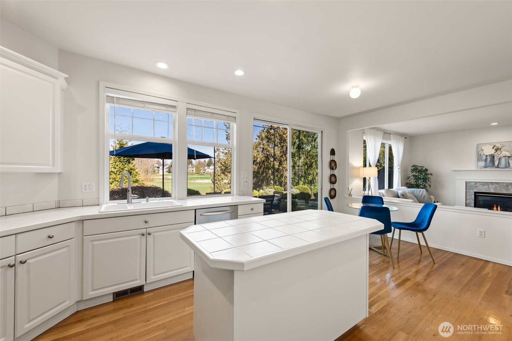 4836 Bridgeport Place , Mukilteo, WA 98275