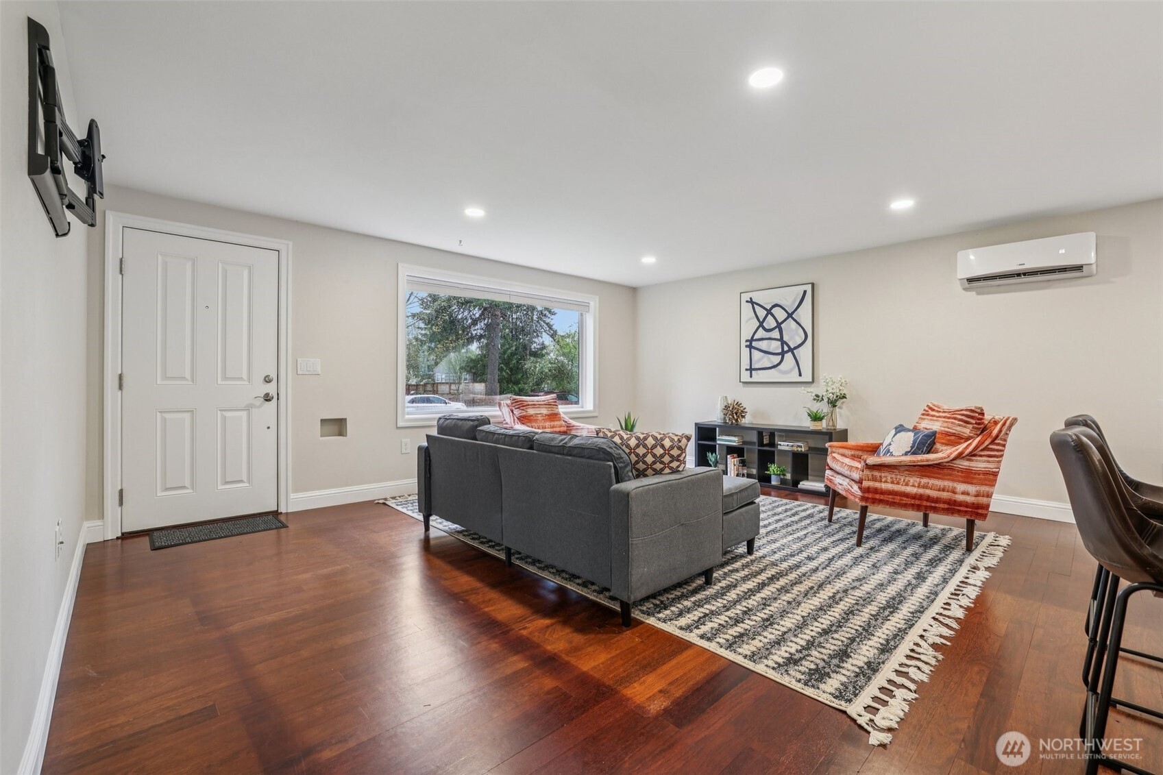 4027 48th Avenue SW, Seattle, WA 98116