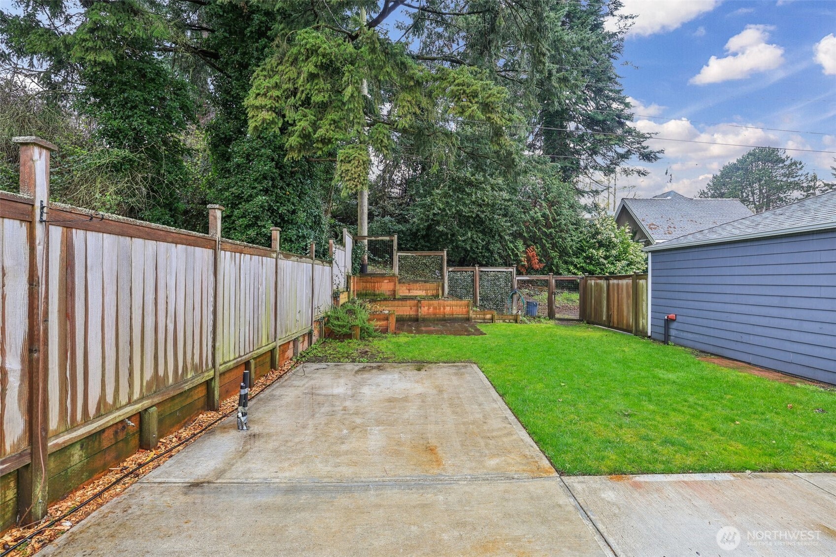 4027 48th Avenue SW, Seattle, WA 98116