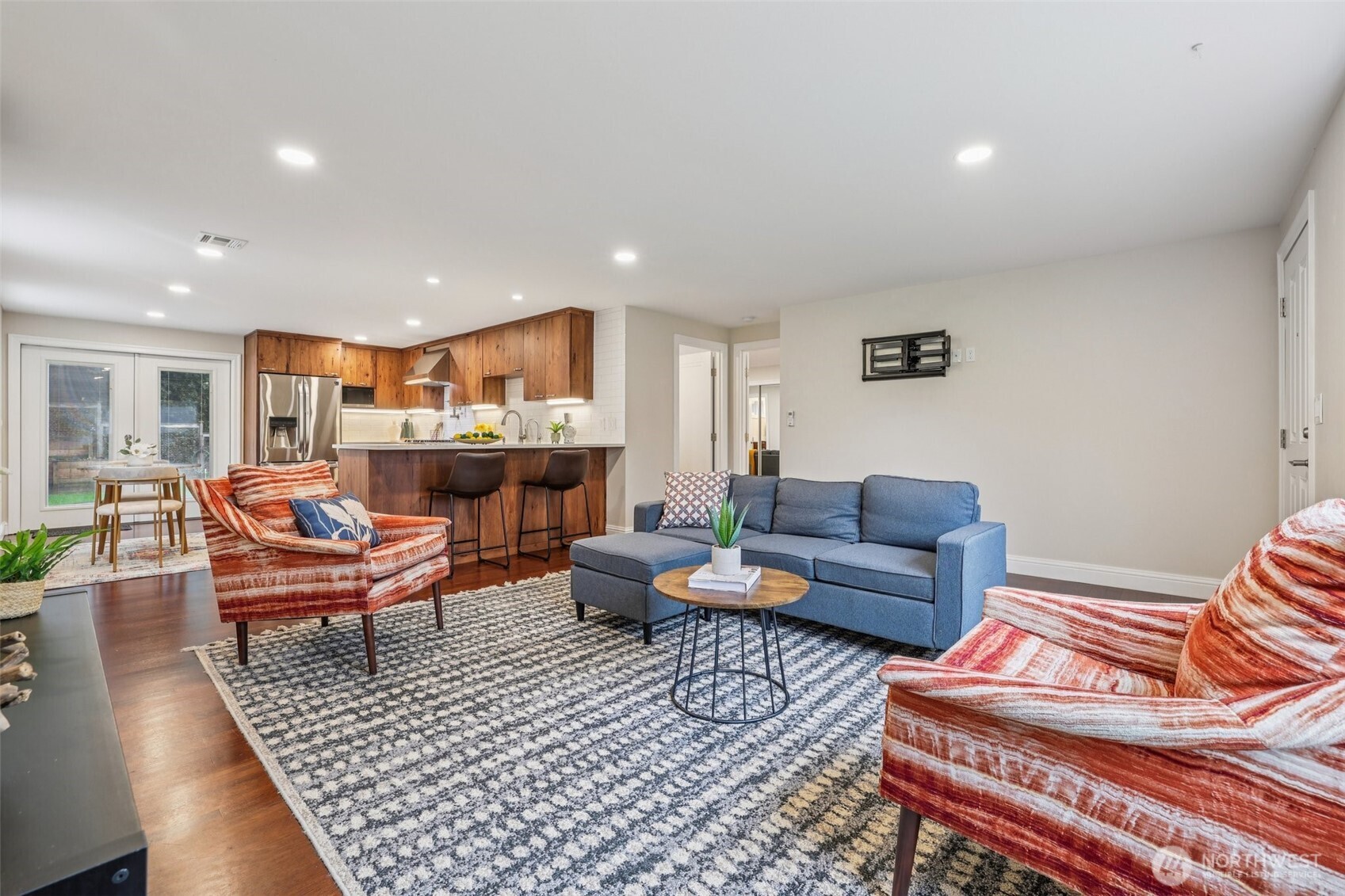 4027 48th Avenue SW, Seattle, WA 98116