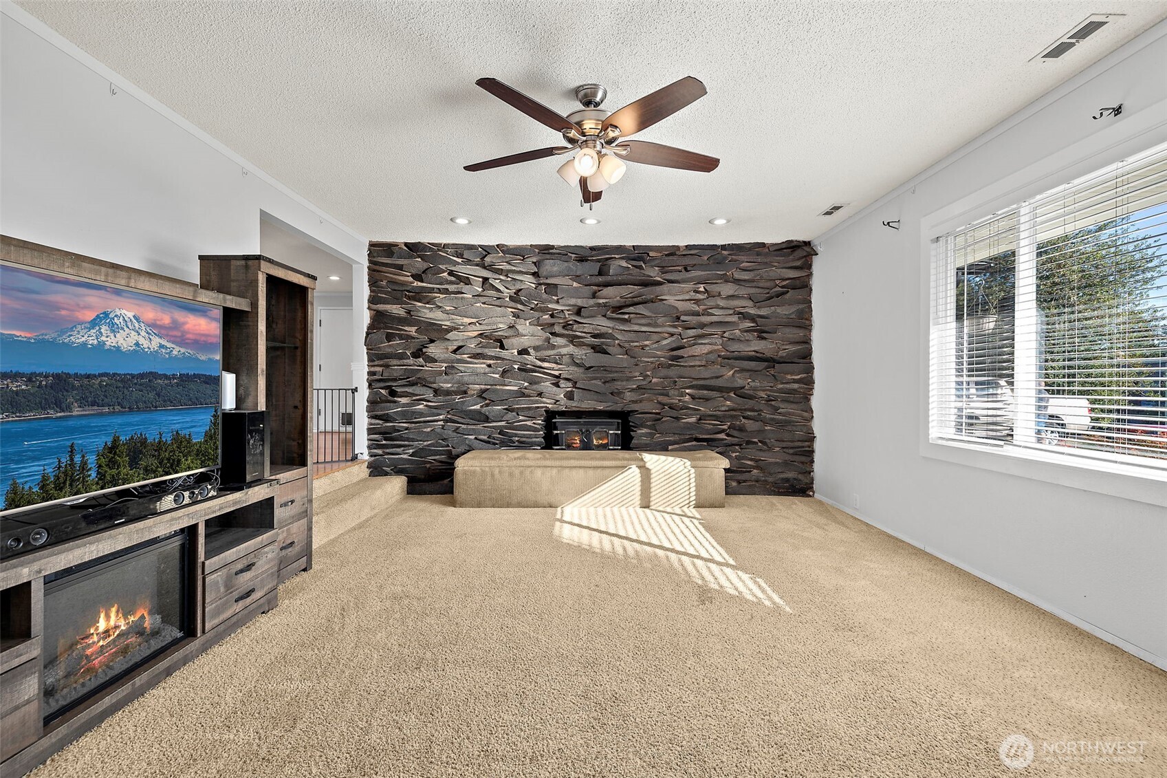 9206 31st Avenue SE, Everett, WA 98208