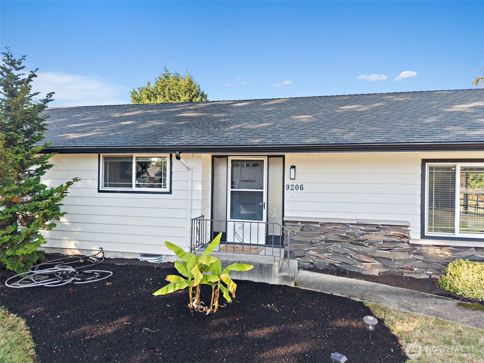 9206 31st Avenue SE, Everett, WA 98208