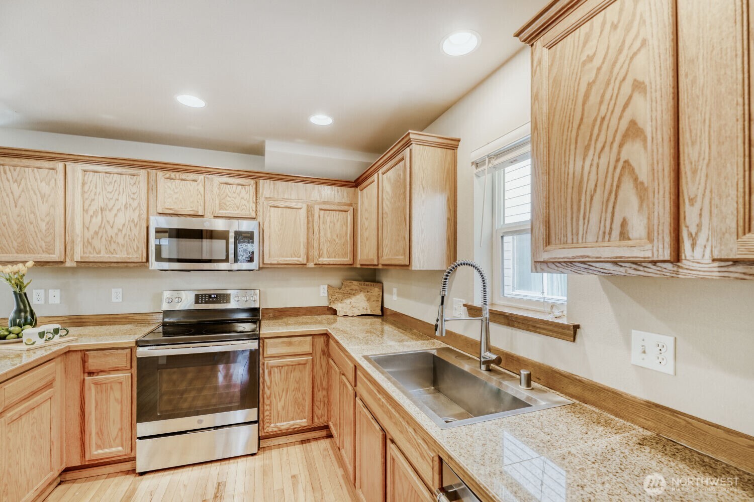 1112 134th Street SW, Everett, WA 98204