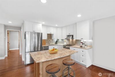 24215 75th Avenue SE, Woodinville, WA 98072 - Photo 25
