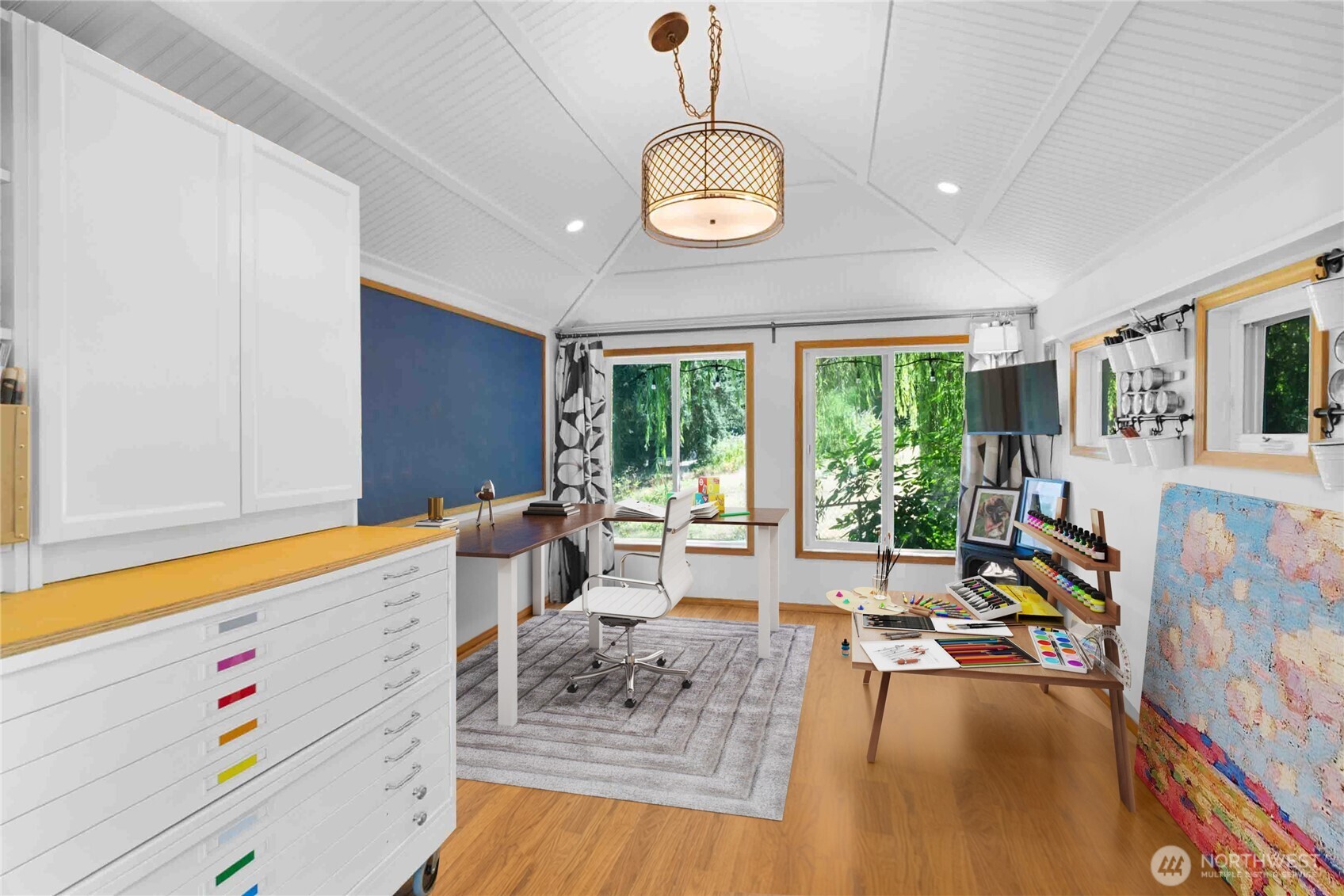 24215 75th Avenue SE, Woodinville, WA 98072