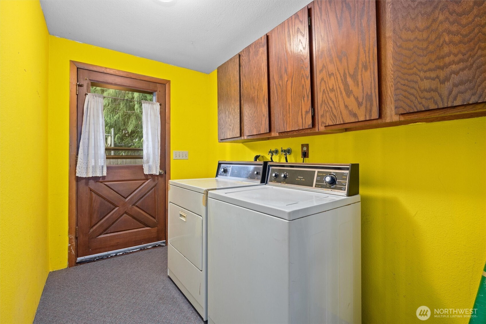 3817 Bells Beach Road , Langley, WA 98260