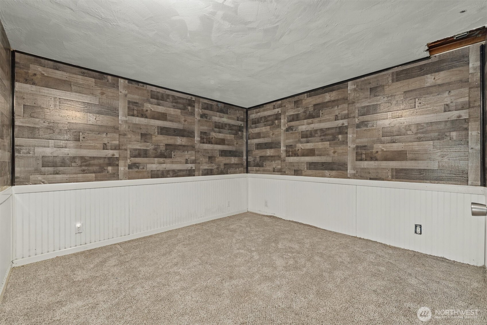 3817 Bells Beach Road , Langley, WA 98260