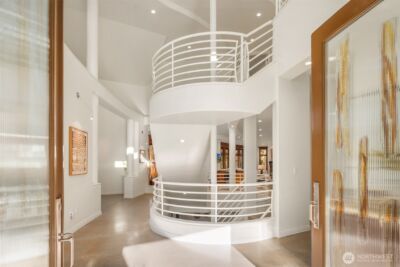 15546 SE 79th Place , Newcastle, WA 98059 - Photo 5