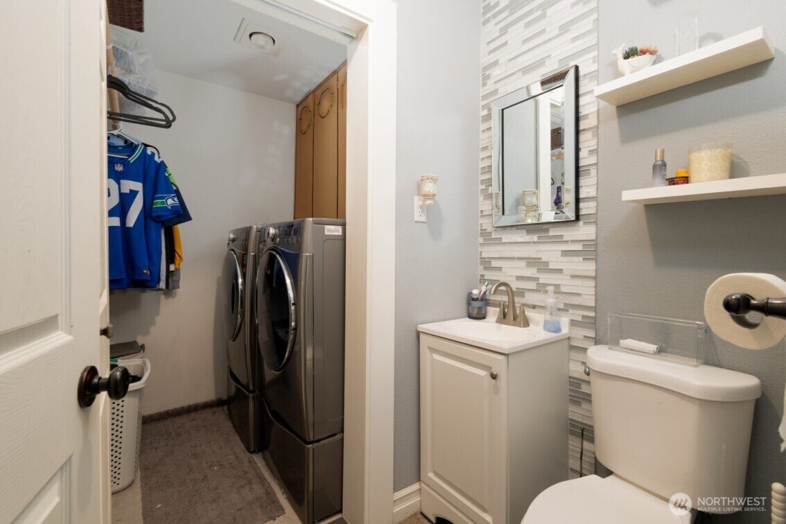 1427 33rd Avenue Ct SW, Puyallup, WA 98373-6031