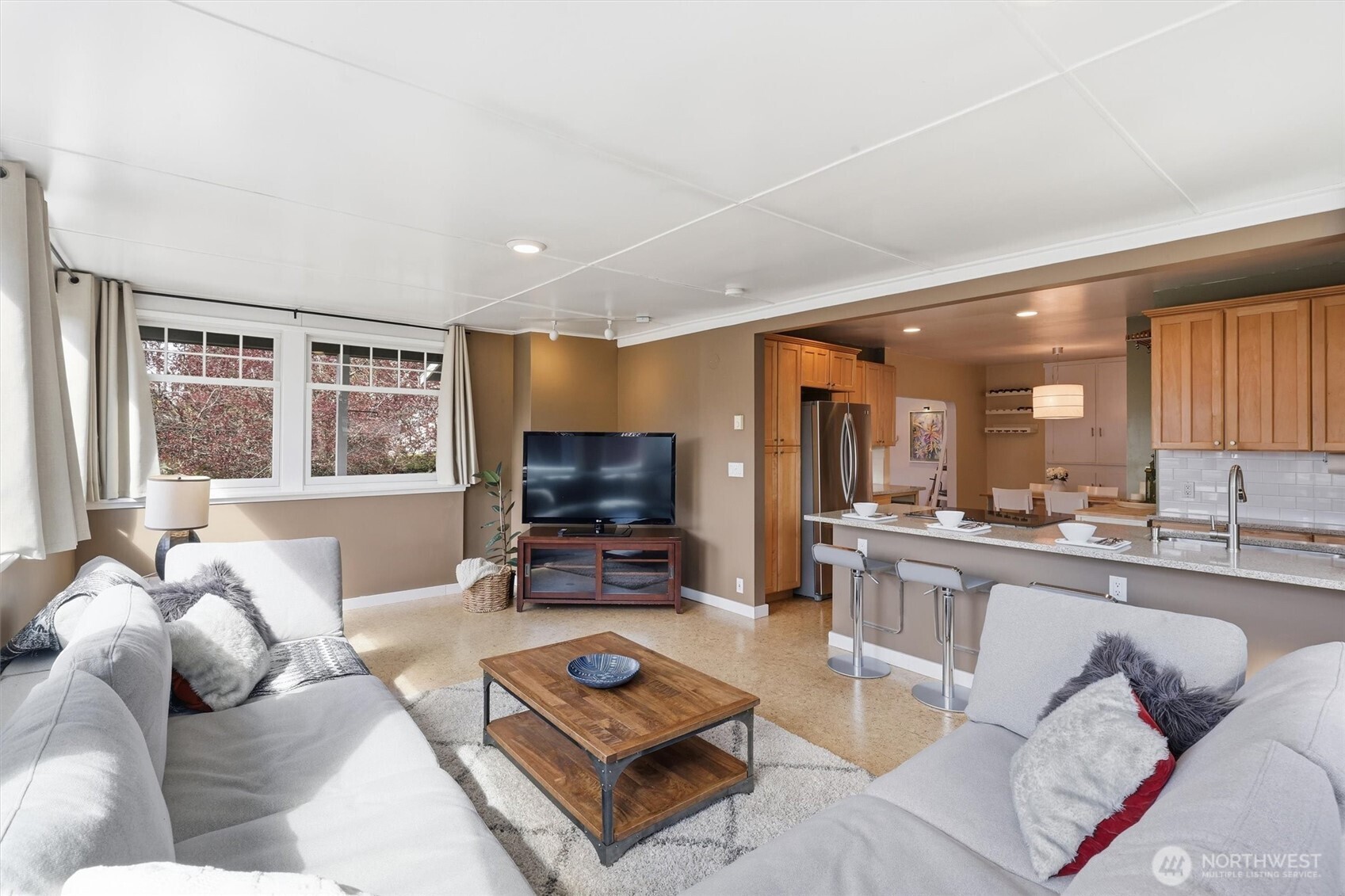 4725 SW Graham St , Seattle, WA 98136