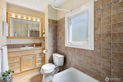 4725 SW Graham St , Seattle, WA 98136 - Photo 19