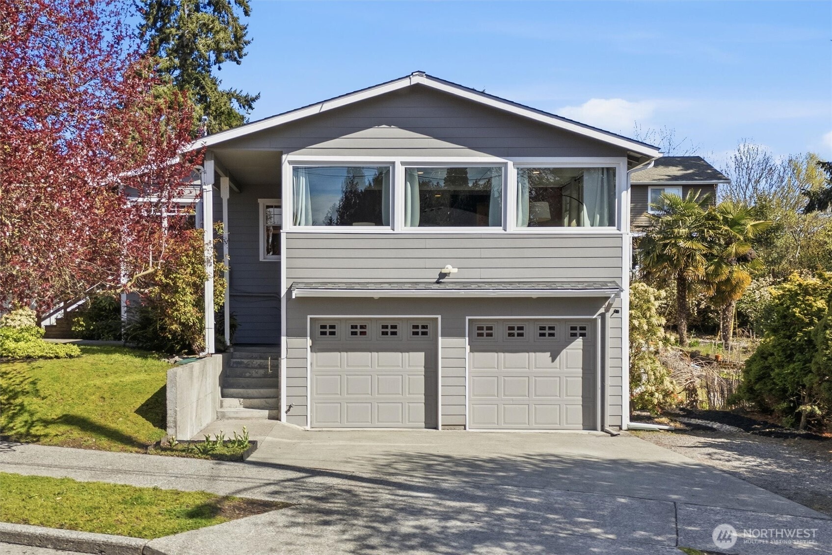 4725 SW Graham St , Seattle, WA 98136