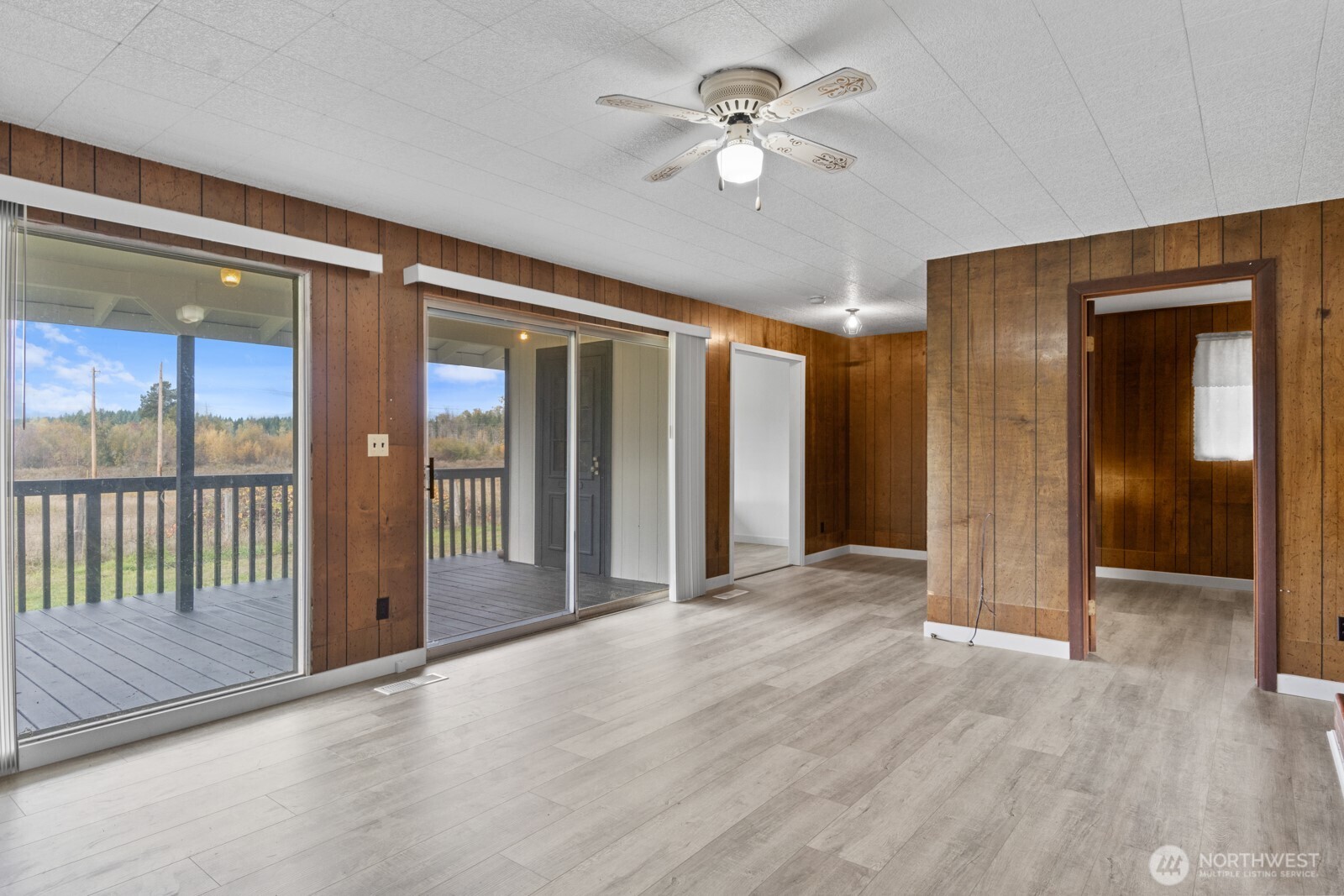 39411 Mountain Highway E, Eatonville, WA 98328