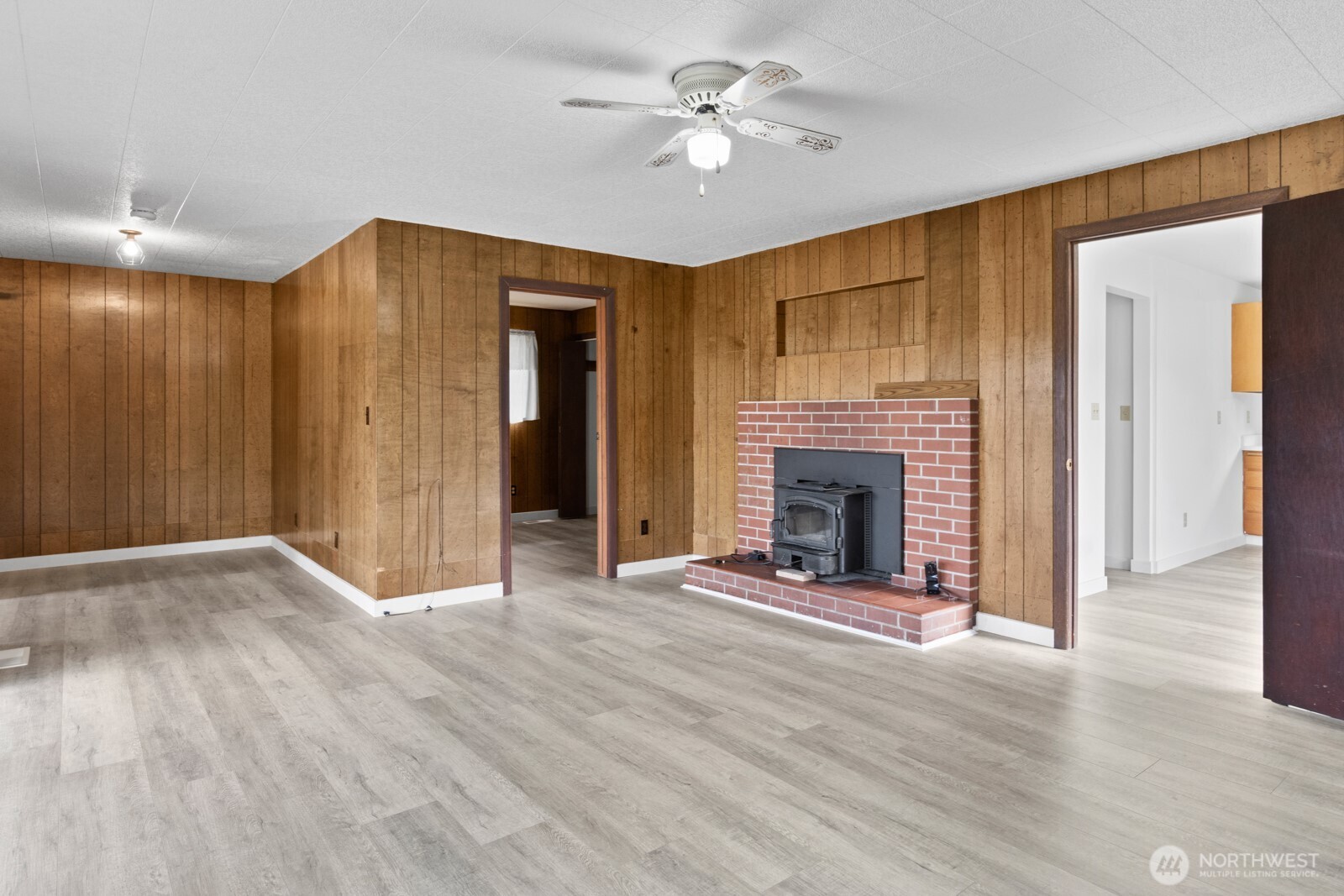 39411 Mountain Highway E, Eatonville, WA 98328