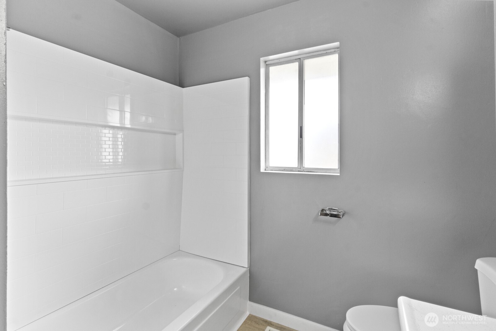 39411 Mountain Highway E, Eatonville, WA 98328