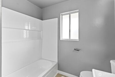 39411 Mountain Highway E, Eatonville, WA 98328 - Photo 21