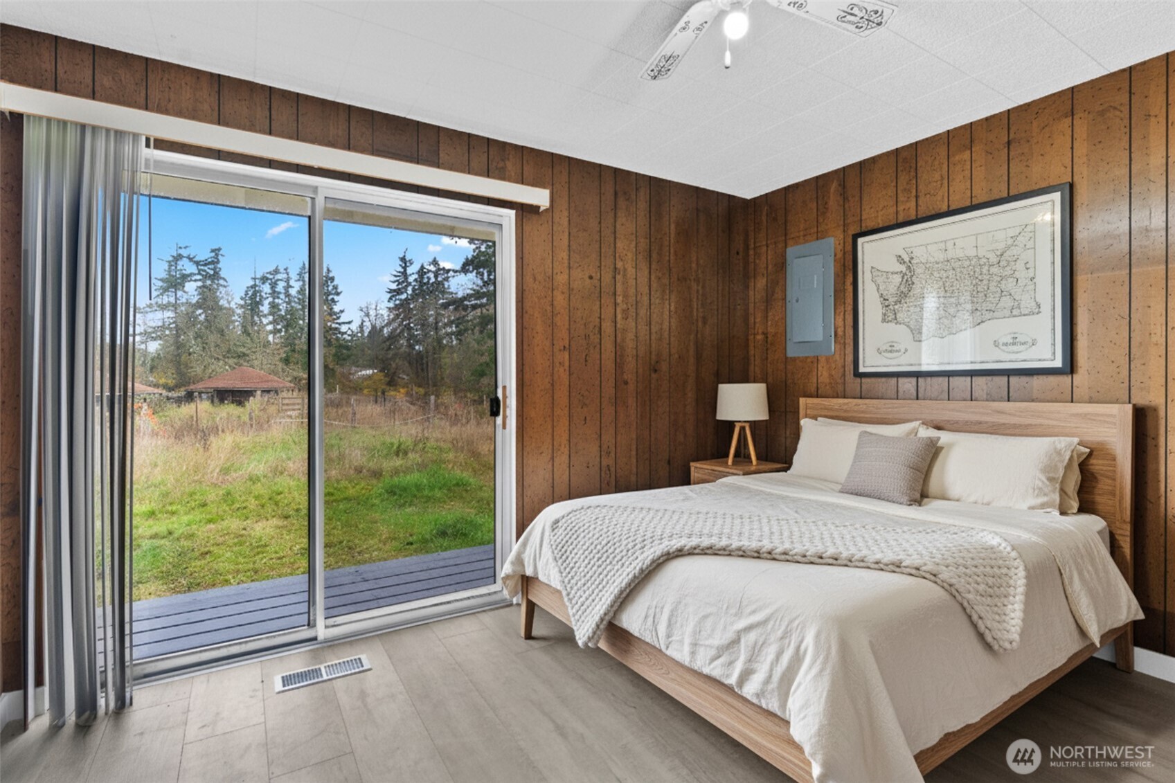 39411 Mountain Highway E, Eatonville, WA 98328