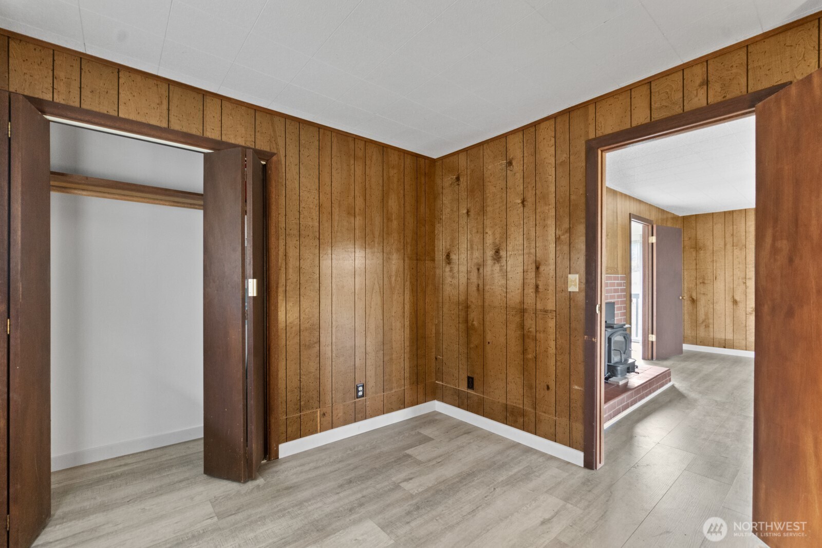 39411 Mountain Highway E, Eatonville, WA 98328