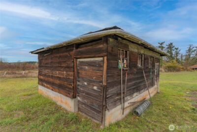 39411 Mountain Highway E, Eatonville, WA 98328 - Photo 27