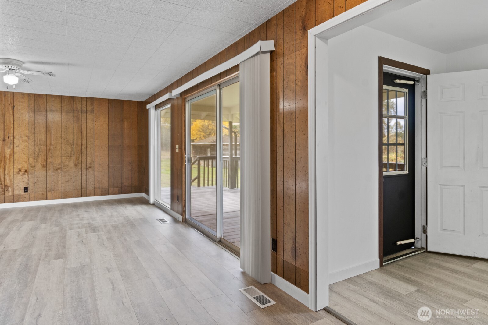 39411 Mountain Highway E, Eatonville, WA 98328