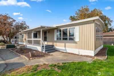 1608 N Western Ave #3, Wenatchee, WA 98801 - Photo 1