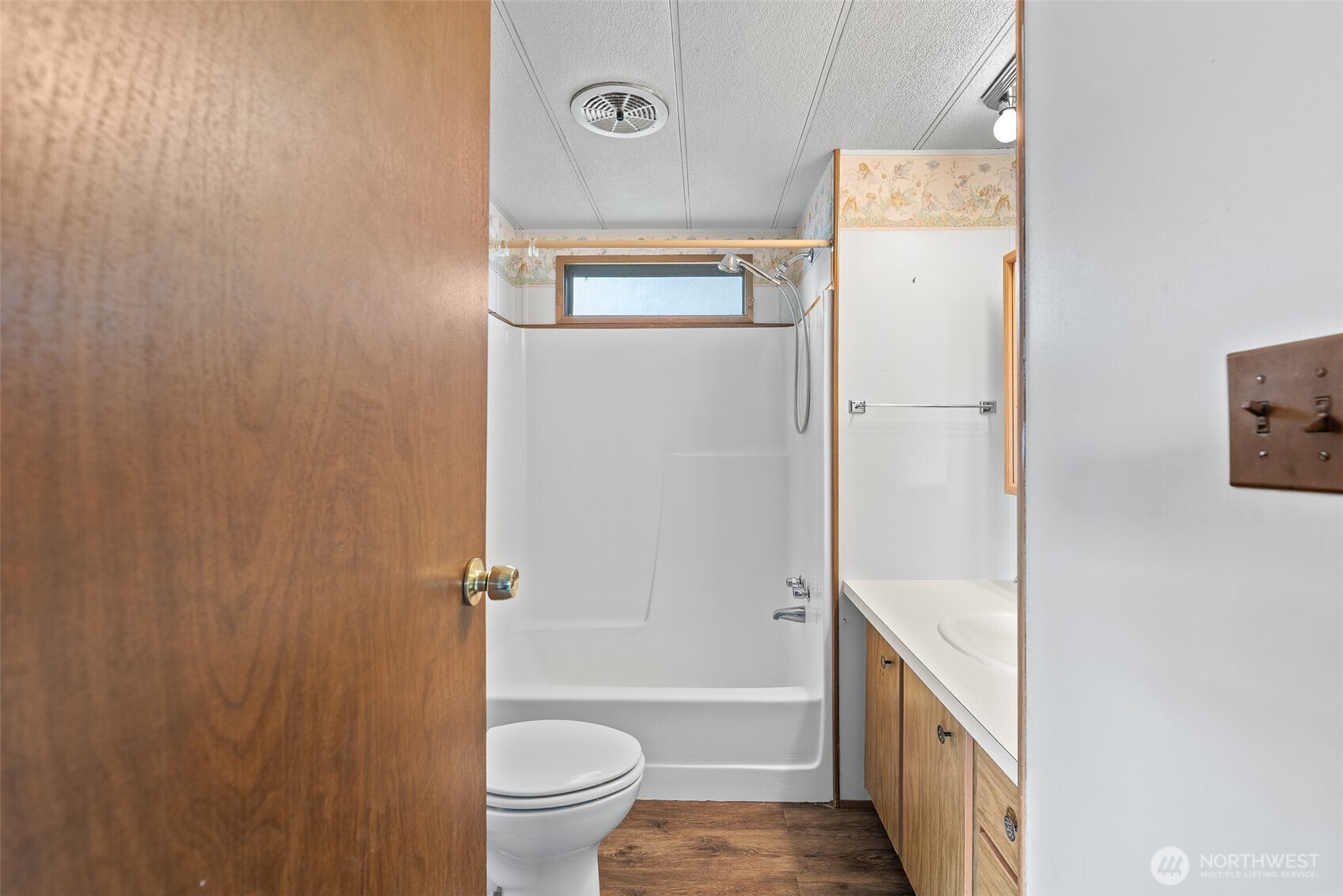 1608 N Western Ave #3, Wenatchee, WA 98801
