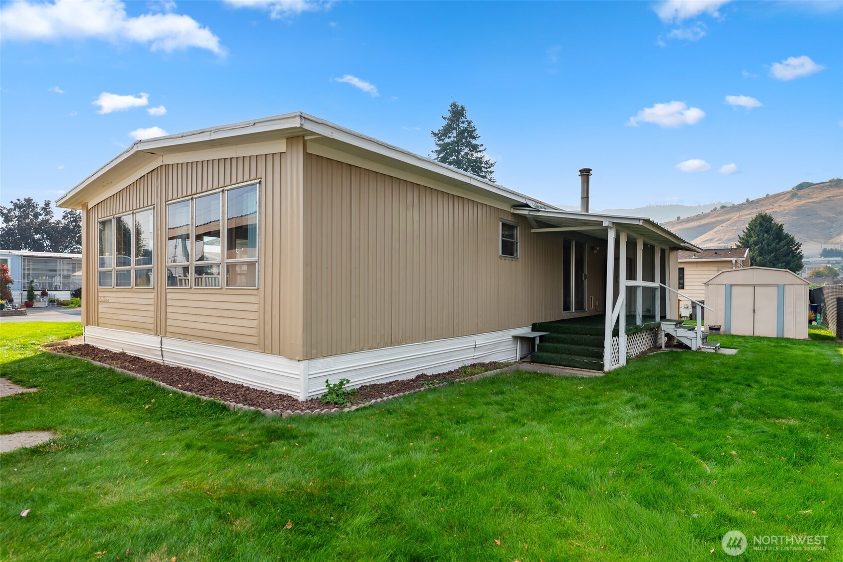 1608 N Western Ave #3, Wenatchee, WA 98801