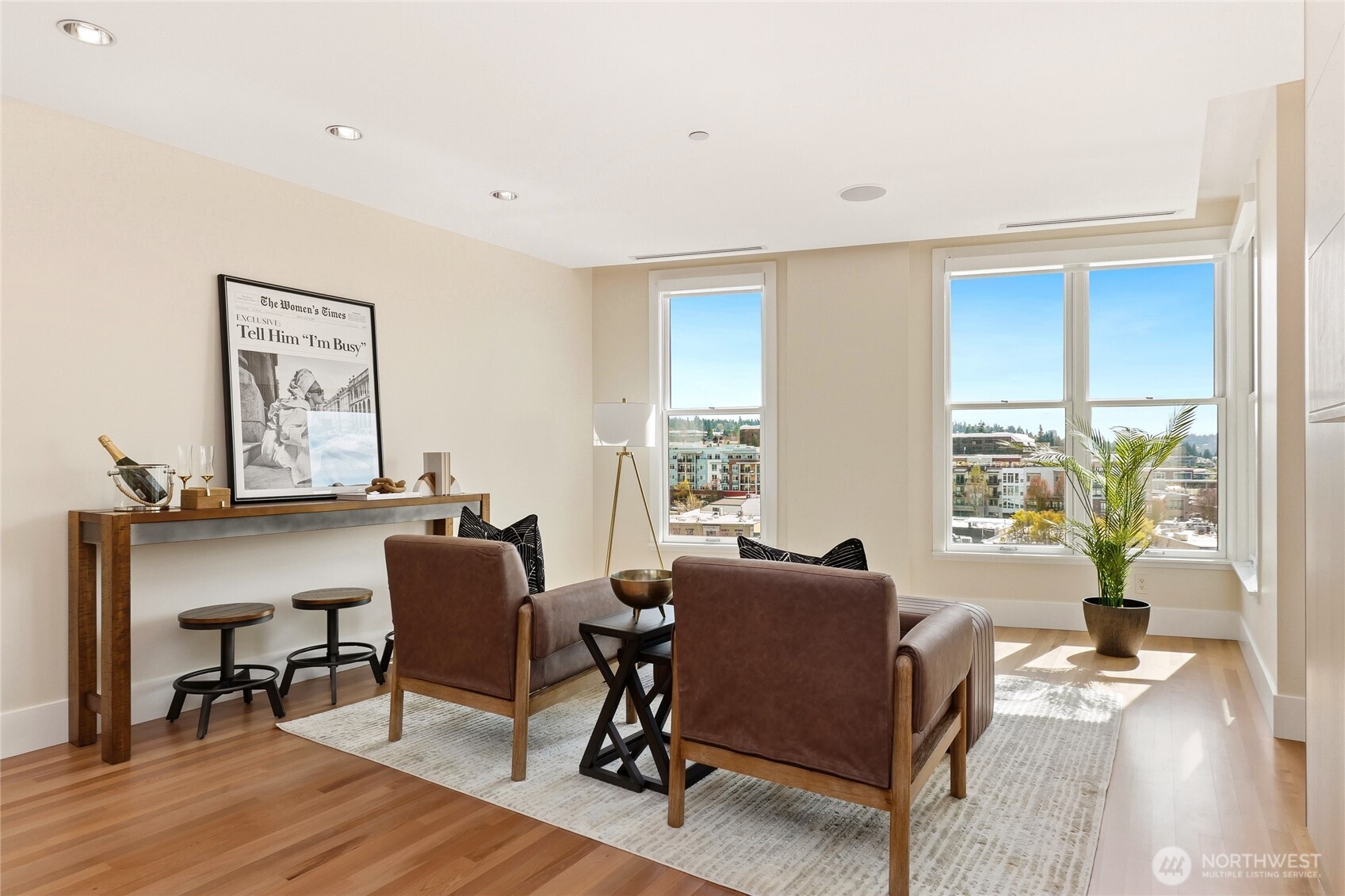 129 3rd Avenue #604, Kirkland, WA 98033