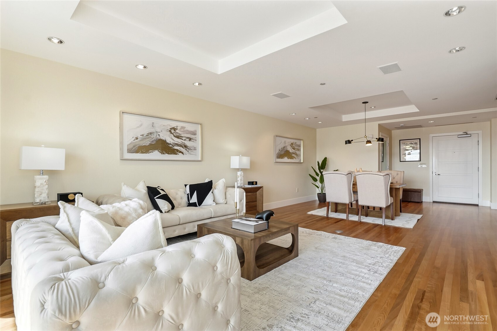 129 3rd Avenue #604, Kirkland, WA 98033